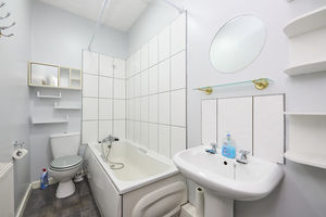 Photo 6- click for photo gallery